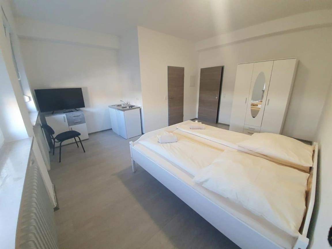 Unterkunfte Bora Gmbh Gaimersheim Dış mekan fotoğraf